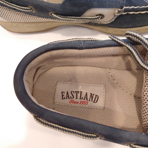 Eastland Blue and Cream Loafers Solstice 7 1/2 - Picture 5 of 16